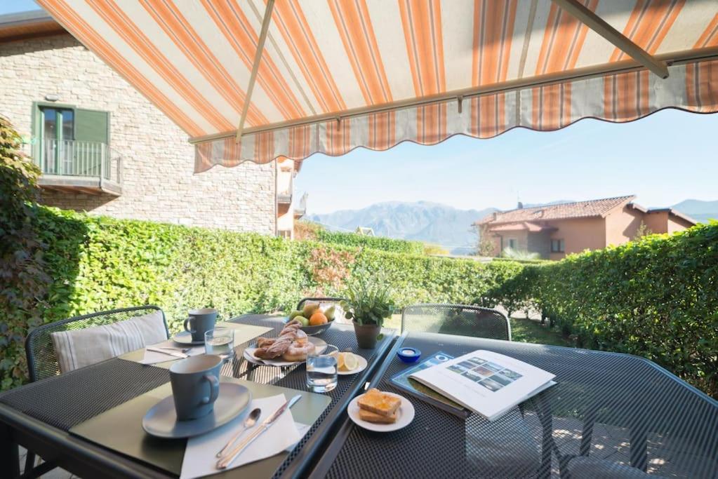 Un Angolo Di Relax Tavernola Bergamasca Exterior foto